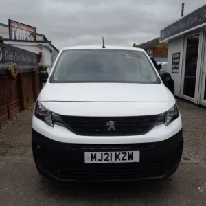 2021 21 PEUGEOT PARTNER 1.5 BLUEHDI 1000 PROFESSIONAL EURO 6 FSH NO VAT - Image 2