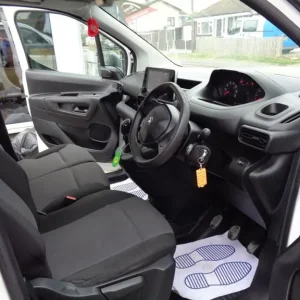 2021 21 PEUGEOT PARTNER 1.5 BLUEHDI 1000 PROFESSIONAL EURO 6 FSH NO VAT - Image 7