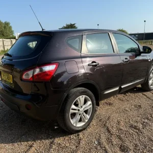 2011 Nissan Qashqai ACENTA 5-Door Petrol - Image 6