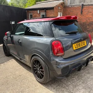 2018 MINI Hatch 2.0 John Cooper Works Auto Euro 6 (s/s) 3dr HATCHBACK Petrol Automatic - Image 4