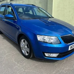 SKODA OCTAVIA 1.6 TDI SE BUSINESS * 1 OWNER * FSH * MINT CONDITION * - Image 2