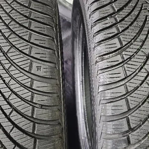 205 55 16 2 x tyres Kumho Solus 4S All Seasons