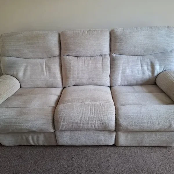 Three seater recliner sofa