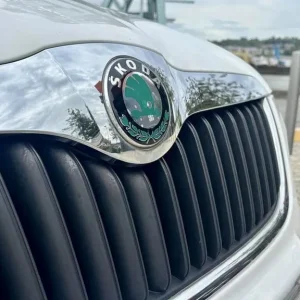 2011 Skoda Yeti 1.2 5dr DSG Hatchback Petrol Automatic - Image 7