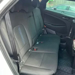 2018 Hyundai TUCSON 1.6 T-GDi GO! SE DCT Euro 6 5dr SUV Petrol Automatic - Image 7