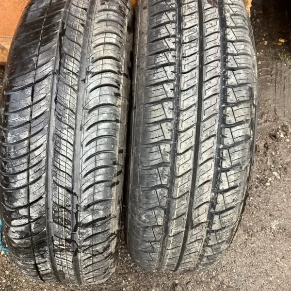 Car tyres