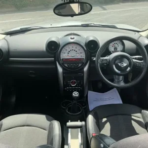 2013 MINI Countryman 1.6 Cooper Euro 6 (s/s) 5dr HATCHBACK Petrol Manual - Image 5