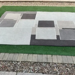 For sale New Zealand wool blend carpet/ rug - Image 3