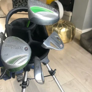 U.S. Kids Golf bag and clubs - Image 3