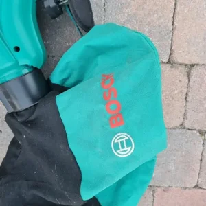 Bosch Garden vac/blower - Image 4