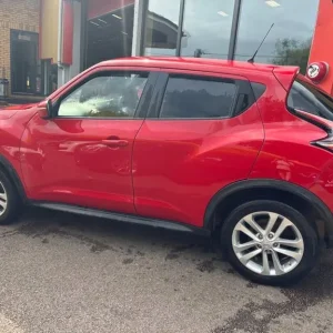 2015 Nissan Juke ACENTA PREMIUM DIG-T Hatchback Petrol Manual - Image 3