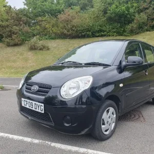 2009 Kia Picanto 1.0 5-door hatchback petrol manual - Image 2