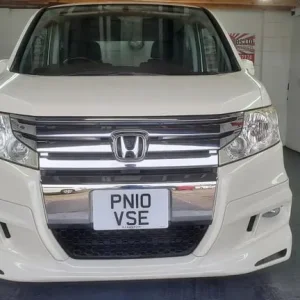 Honda stepwagon spada white body style kit fresh japanese import new tyres 2010 - Image 7