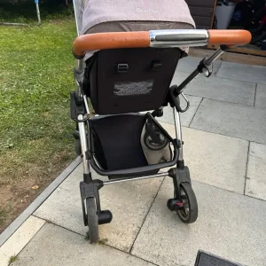Silver cross pram - Image 4