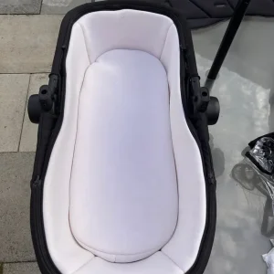 Silver cross pram - Image 8