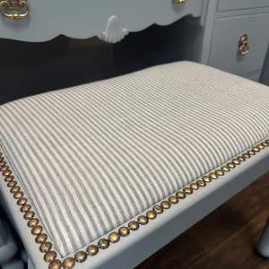 Dressing Table, Mirror, Stool & Bedside Cabinet - Image 3