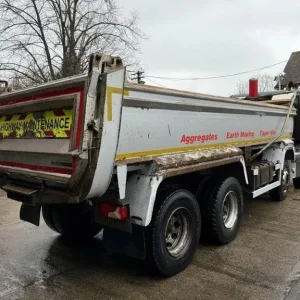 2015 SCANIA P410 8X4 TIPPER - Image 4