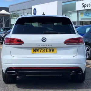 2023 Volkswagen Touareg V6 R-Line Tech Plus 3.0 TDI 286PS 4MOTION 8-speed Auto Tiptronic 5 Door E... - Image 7