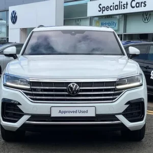 2023 Volkswagen Touareg V6 R-Line Tech Plus 3.0 TDI 286PS 4MOTION 8-speed Auto Tiptronic 5 Door E... - Image 8