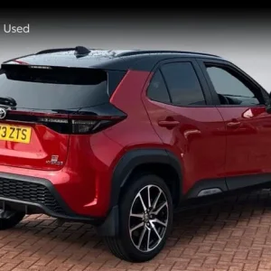 2023 Toyota Yaris Cross 1.5 Hybrid GR Sport 5dr CVT Hybrid Estate Estate Hybrid Automatic - Image 2