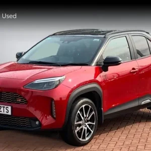 2023 Toyota Yaris Cross 1.5 Hybrid GR Sport 5dr CVT Hybrid Estate Estate Hybrid Automatic - Image 3