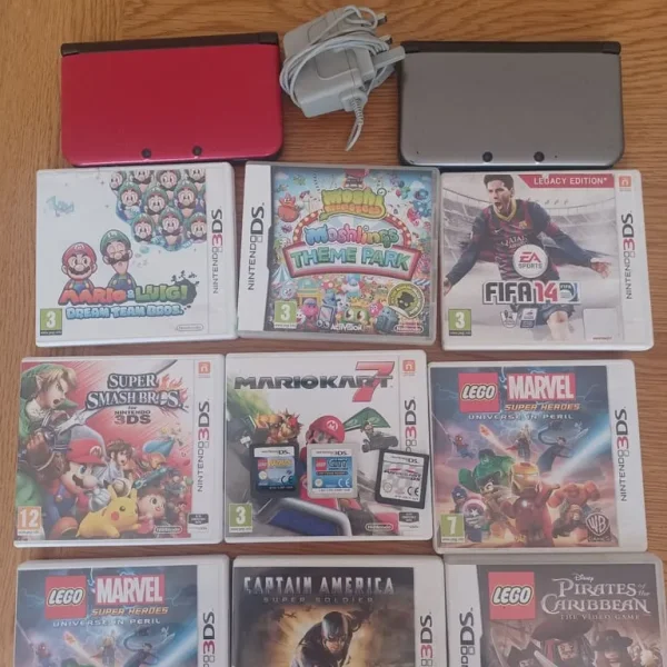 2 Nintendo 3DS XL console, charger and 12 Games
