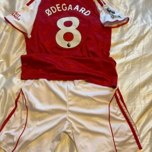 Arsenal size 28 12 years old 152cm no 8 Odegaard kit - Image 6