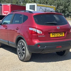 2013 Nissan Qashqai 1.6 [117] 360 5dr [Start Stop] HATCHBACK Petrol Manual - Image 5