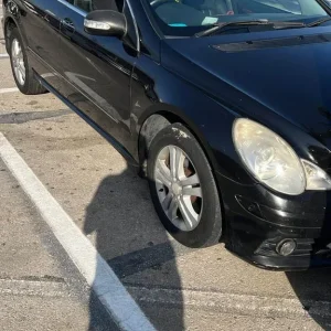 Mercedes-Benz R-Class Estate 2007, 2987cc, 5-door, semi-auto - Image 3