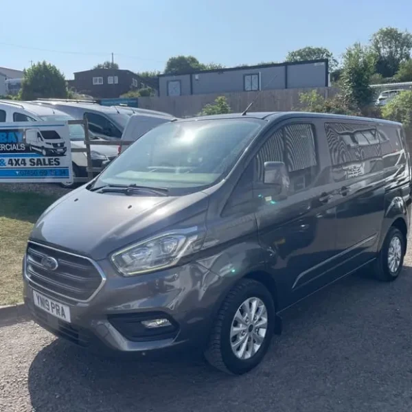 2019 Ford Transit Custom 2.0 EcoBlue 130ps Low Roof D/Cab Limited 6 seat Van Crew Van Diesel Manual