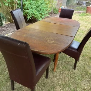 dining table and leather chairs - Image 2