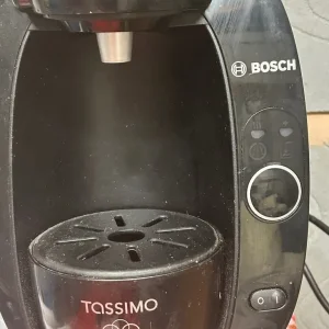 TASSIMO by Bosch Coffee Machine - Black - Image 2