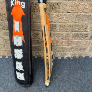 IHSAN KING CRICKET BAT WITH CASE COVER - Image 5