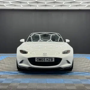 2016 Mazda MX-5 2.0 Sport Nav 2dr Convertible Petrol Manual - Image 2