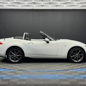 2016 Mazda MX-5 2.0 Sport Nav 2dr Convertible Petrol Manual - Image 4