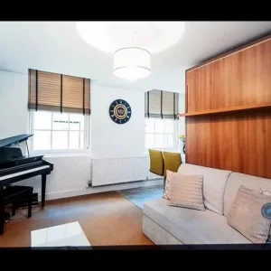 Studio flat in Pimlico, London, SW1V (#2583913)