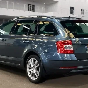 2019 Skoda Octavia 2.0 TDI SE L Estate 5dr Diesel DSG 7Spd Euro 6 (s/s) (150 ps) Estate Diesel Au... - Image 6