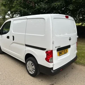2017 Nissan NV200 ACENTA 1.5 DCI [EURO 6] CAR DERIVED VAN - ONLY 22000 MILES! CAR DERIVED VAN Die... - Image 2