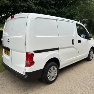 2017 Nissan NV200 ACENTA 1.5 DCI [EURO 6] CAR DERIVED VAN - ONLY 22000 MILES! CAR DERIVED VAN Die... - Image 4