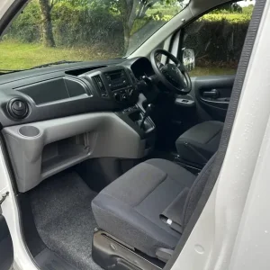 2017 Nissan NV200 ACENTA 1.5 DCI [EURO 6] CAR DERIVED VAN - ONLY 22000 MILES! CAR DERIVED VAN Die... - Image 8