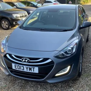 2013 Hyundai i30 1.4 Active Euro 5 5dr HATCHBACK Petrol Manual - Image 3