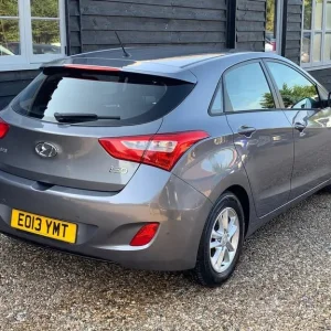 2013 Hyundai i30 1.4 Active Euro 5 5dr HATCHBACK Petrol Manual - Image 7