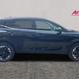 2024 Nissan Qashqai 1.3 DiG-T MH 158 N-Connecta 5dr Xtronic Automatic Hatchback Petrol Automatic - Image 2