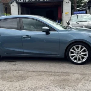 2015 Mazda Mazda3 2.0 SKYACTIV-G Sport Nav Euro 5 (s/s) 5dr Hatchback Petrol Manual - Image 2