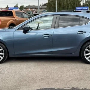 2015 Mazda Mazda3 2.0 SKYACTIV-G Sport Nav Euro 5 (s/s) 5dr Hatchback Petrol Manual - Image 7