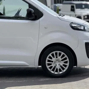 2023 Vauxhall Vivaro Turbo D 3100 Pro Panel Van Diesel Manual - Image 7