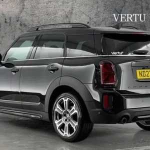 2022 MINI Countryman 2.0 Cooper S Exclusive 5dr Auto Petrol Hatchback Hatchback Petrol Automatic - Image 2