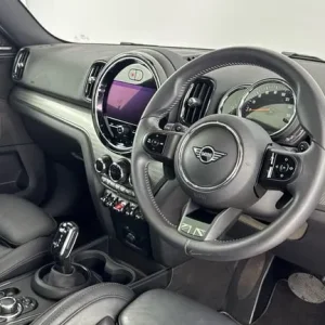 2022 MINI Countryman 2.0 Cooper S Exclusive 5dr Auto Petrol Hatchback Hatchback Petrol Automatic - Image 6