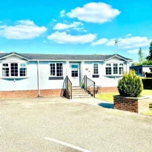 Evolution New Royal in York - Lodge / Caravan - Image 2