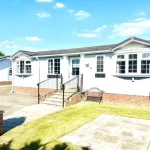 Evolution New Royal in York - Lodge / Caravan - Image 3